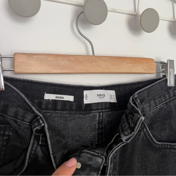 MANGO Regular Jeans short 'ZAIDA’ size 4 - Picture 6 of 7